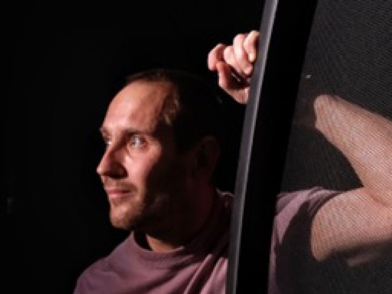 NEON. IN ALTER VERTRAUTHEIT: Sebastian Zimmler.
