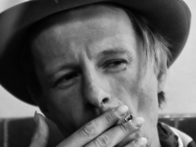 Alexander Scheer. Actor.