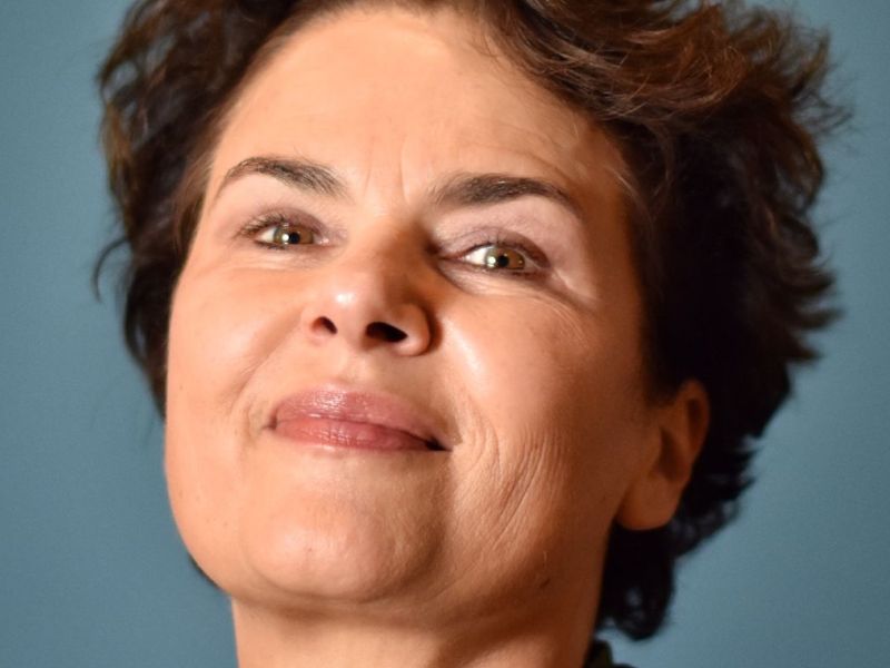 Barbara Auer.