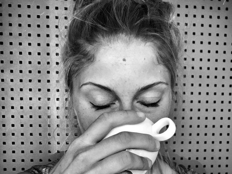 Merle Böhnhardt. Theaterpädagogin. Theater Kiel. "Until the caffeine kicks in..."