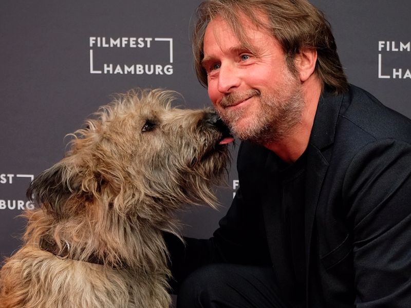 Red Carpet. Bjarne Mädel and co-star Cord.